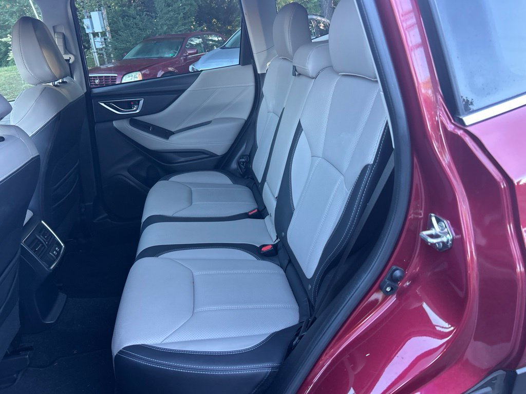 Used 2019 Subaru Forester Limited AWD/4WD image 17