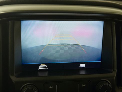 Used 2021 Chevrolet Colorado LT image 19