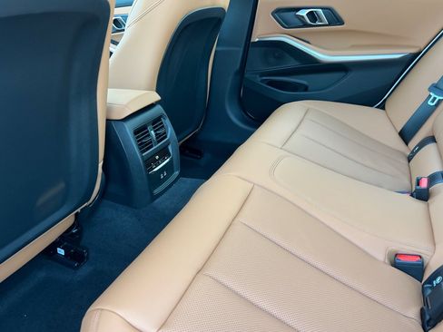 Used 2026 BMW 330i Sedan w/ Premium Package RWD image 26