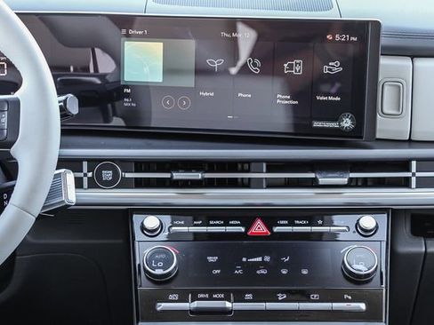 New 2026 Hyundai Santa Fe SE image 17