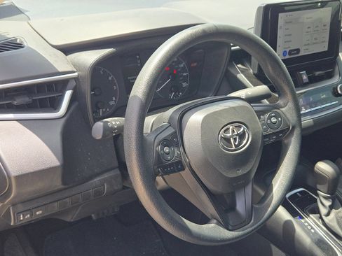Used 2023 Toyota Corolla LE FWD image 10