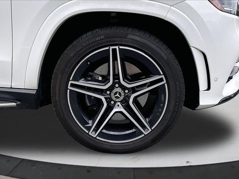 Used 2022 Mercedes-Benz GLS 450 4MATIC image 35