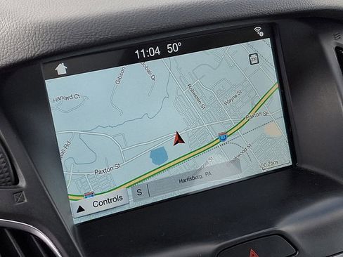 Used 2017 Ford Focus Titanium image 17