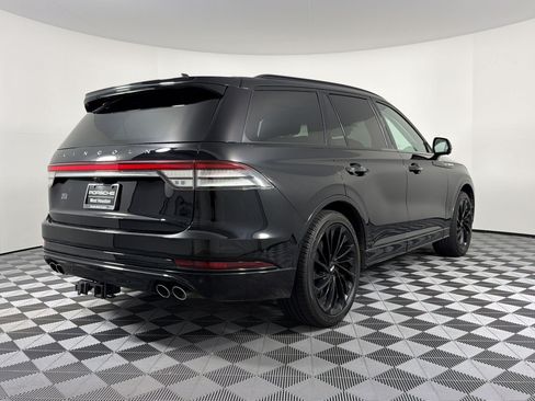 Used 2023 Lincoln Aviator Reserve w/ Equipment Group 201A RWD image 9