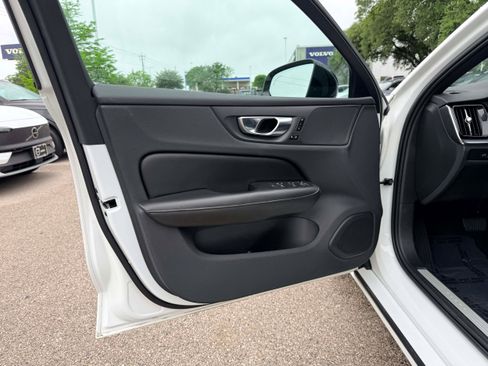 Certified 2023 Volvo S60 B5 Plus w/ Climate Package FWD image 9