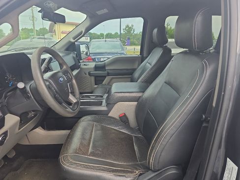Used 2017 Ford F150 XL w/ Equipment Group 101A Mid AWD/4WD image 11