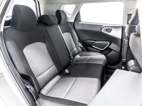 Used 2023 Kia Soul LX FWD image 36