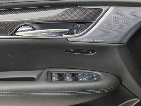 New 2025 Cadillac XT6 Sport w/ Technology Package image 25