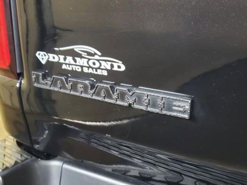Used 2019 RAM 1500 Laramie image 8