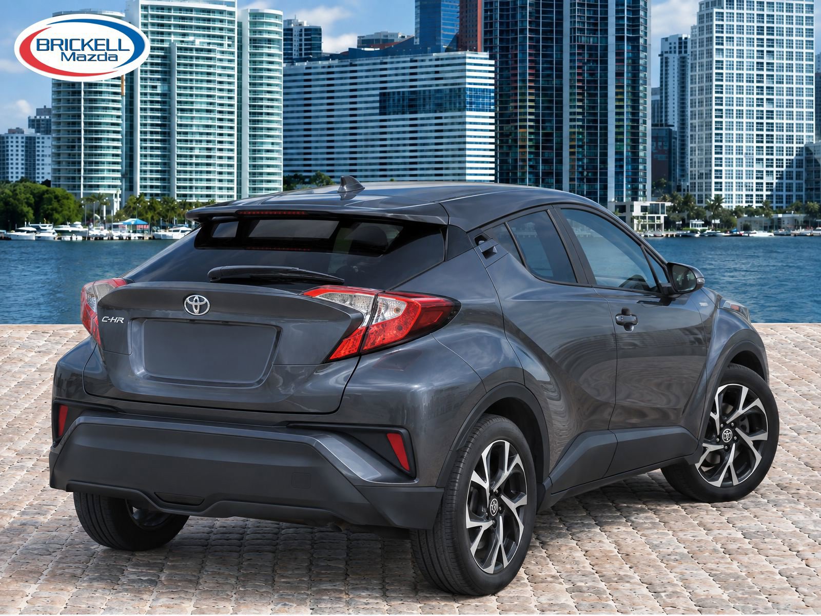 Used 2018 Toyota C-HR XLE FWD image 4