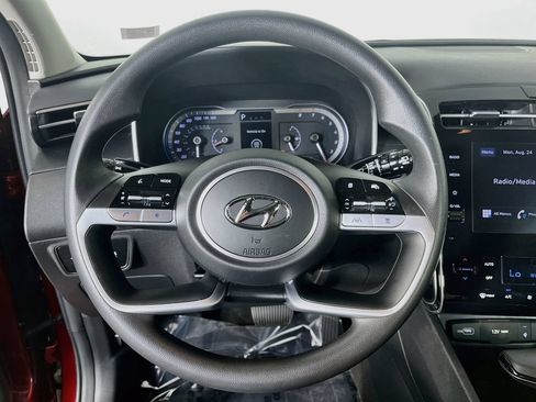 Used 2024 Hyundai Tucson SEL FWD image 14