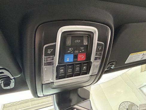 New 2026 RAM 1500 Laramie AWD/4WD image 23