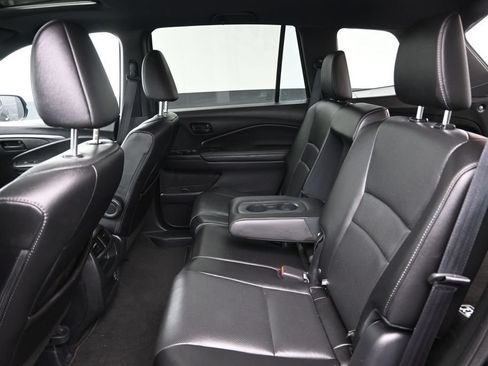 Used 2023 Honda Passport EX-L image 25