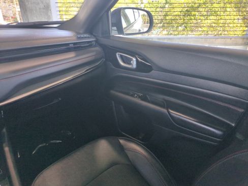 Certified 2023 Jeep Compass Trailhawk image 17