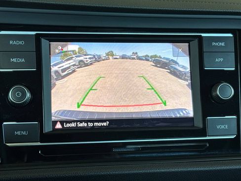 Used 2024 Volkswagen Jetta Sport FWD image 18
