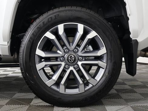 Used 2026 Toyota 4Runner Limited AWD/4WD image 10