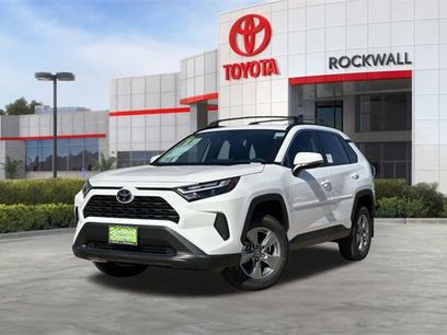 New 2025 Toyota RAV4 XLE
