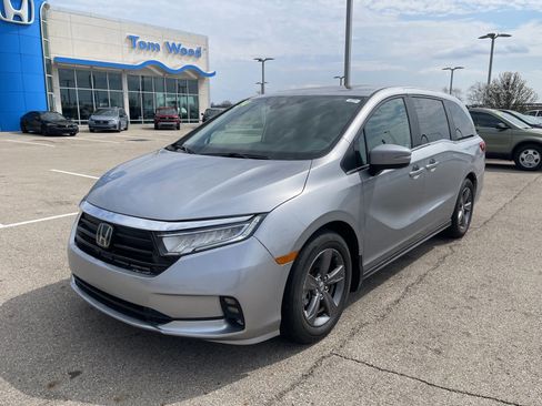 Used 2024 Honda Odyssey EX-L image 7