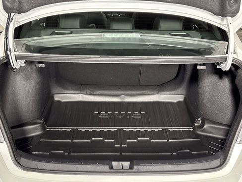 Used 2025 Honda Civic Sport image 22