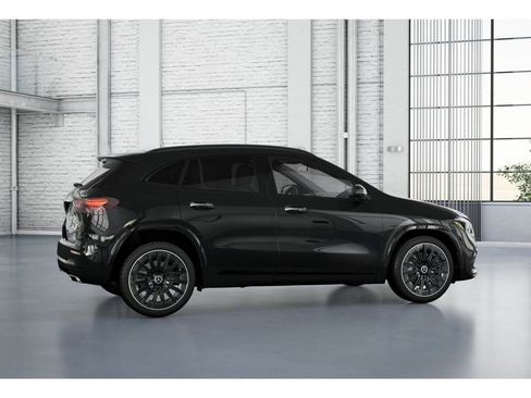 New 2026 Mercedes-Benz GLA 250 4MATIC image 18