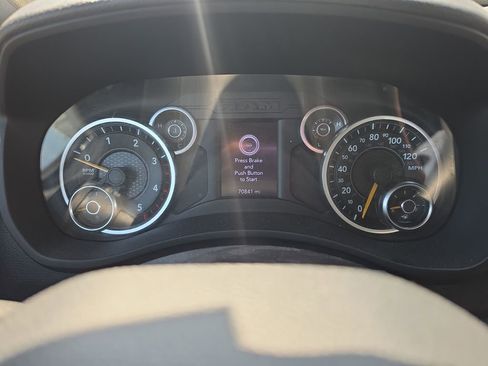 Used 2021 RAM 2500 Big Horn AWD/4WD image 3