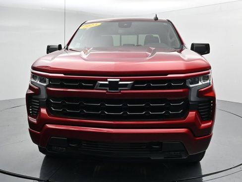 Used 2023 Chevrolet Silverado 1500 RST AWD/4WD image 3