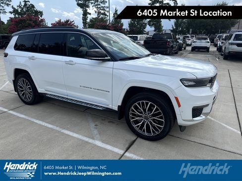 Used 2025 Jeep Grand Cherokee L Summit AWD/4WD image 1