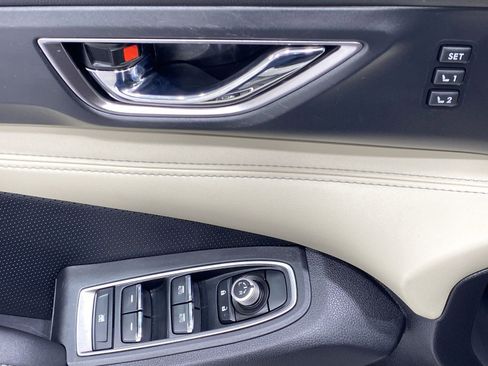 Used 2022 Subaru Ascent Limited image 13