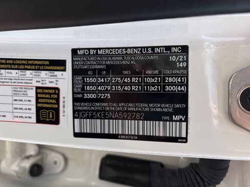 Used 2022 Mercedes-Benz GLS 450 4MATIC image 36