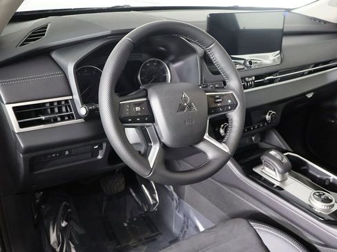 New 2026 Mitsubishi Outlander SE FWD image 29