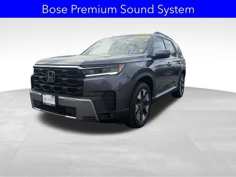 Certified 2026 Honda Pilot Touring image 5