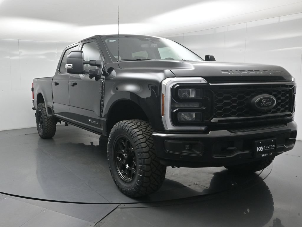 New 2026 Ford F250 Lariat w/ Black Appearance Package AWD/4WD image 24