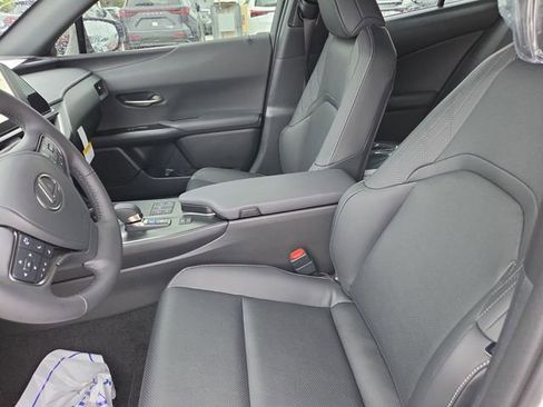 New 2026 Lexus UX 300h 300h Premium image 11