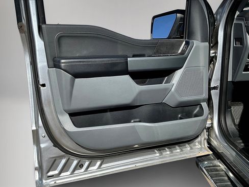 Used 2024 Ford F150 XLT w/ Mobile Office Package image 21