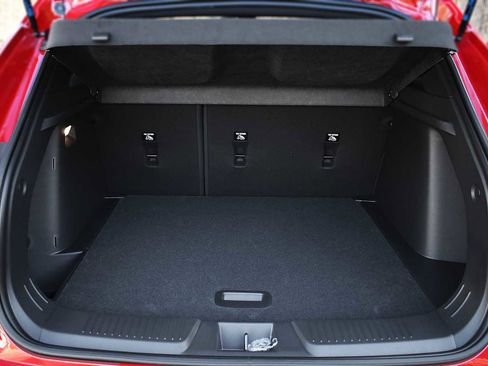 New 2026 Chevrolet Trax RS w/ Driver Confidence Package FWD image 8