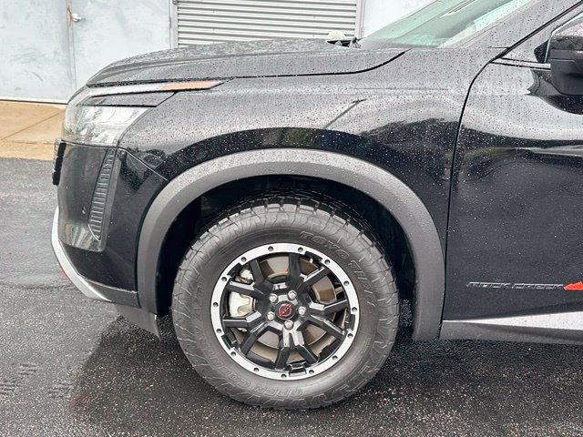 Used 2026 Nissan Pathfinder Rock Creek AWD/4WD image 7