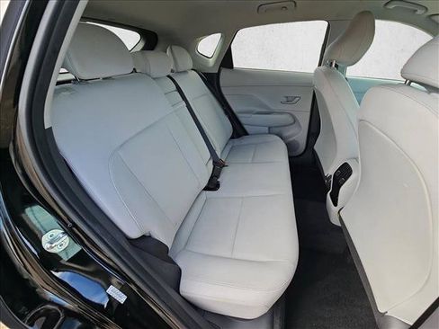 Used 2024 Hyundai Kona SEL AWD/4WD image 18