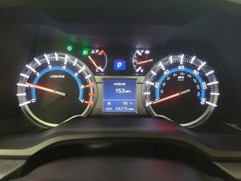Used 2019 Toyota 4Runner Limited AWD/4WD image 30
