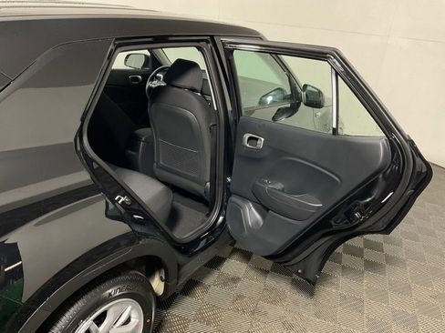 New 2026 Hyundai Venue SE image 33