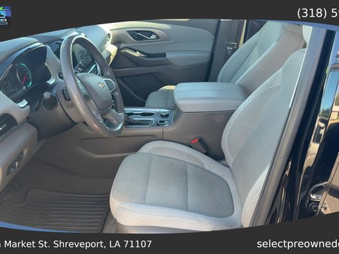 Used 2019 Chevrolet Traverse LT image 13