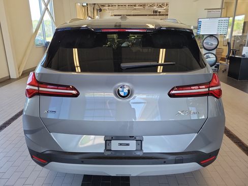 Used 2025 BMW X3 xDrive30i AWD/4WD image 6