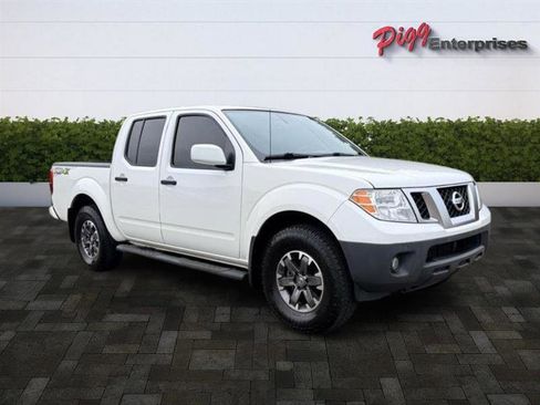 Used 2019 Nissan Frontier PRO-4X image 9