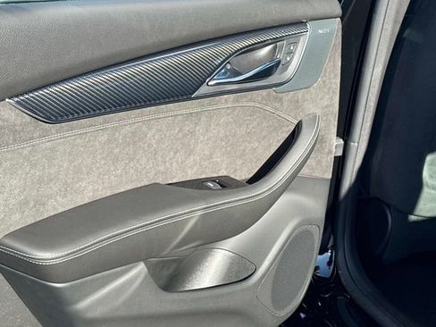 New 2026 Cadillac CT5 V w/ Technology Package image 9