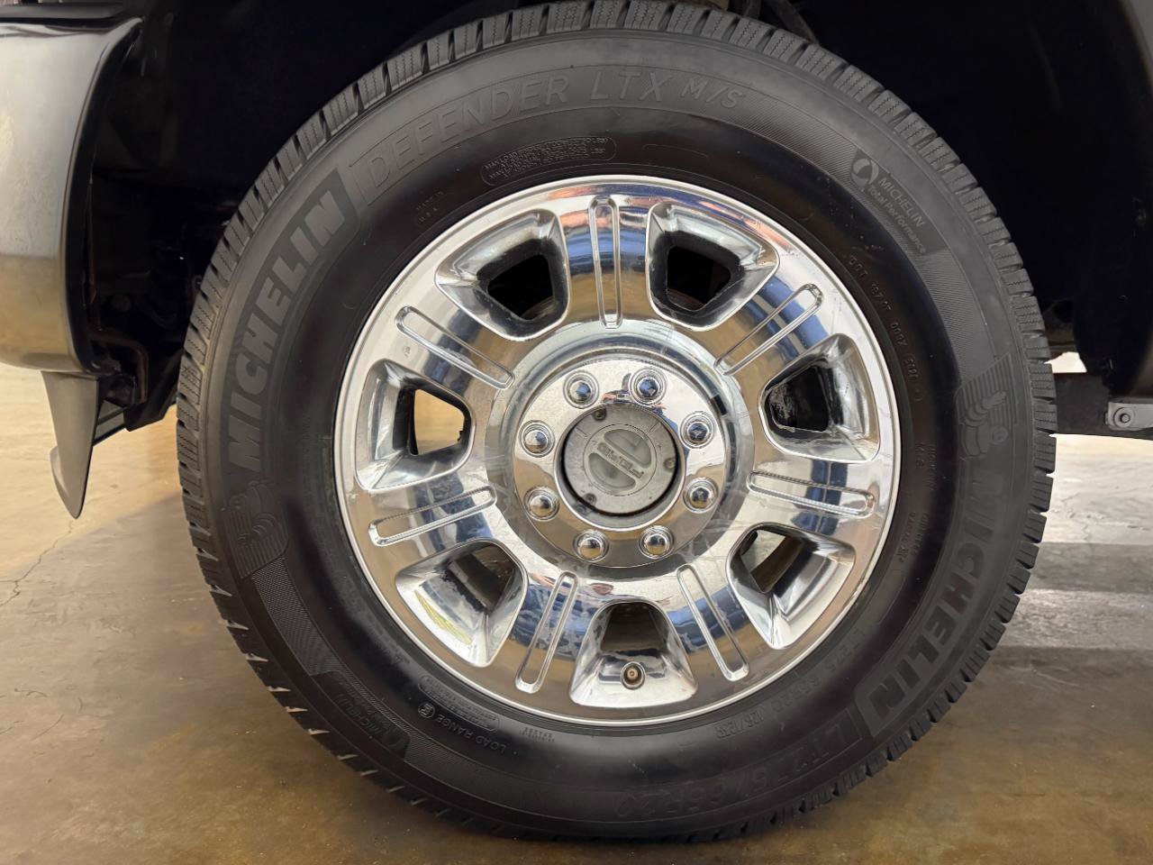 Used 2012 Ford F250 Lariat w/ Chrome Pkg AWD/4WD image 45
