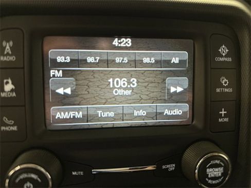 Used 2018 Jeep Wrangler Unlimited Sport S image 30