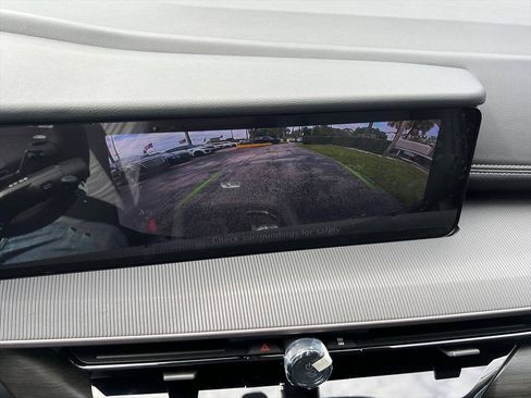 Used 2025 Nissan Murano SV FWD image 13