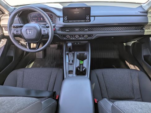 Used 2023 Honda Accord EX image 14