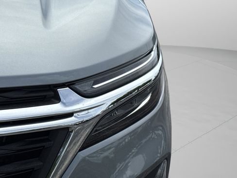 Used 2024 Chevrolet Equinox LT FWD image 13