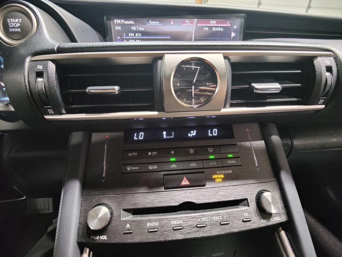 Used 2019 Lexus IS 300 F Sport w/ F Sport Package AWD/4WD image 34