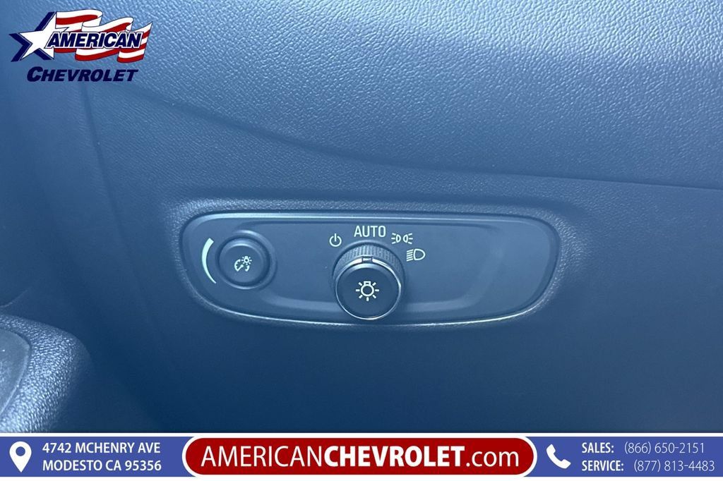 Used 2024 Chevrolet Equinox LT FWD image 36